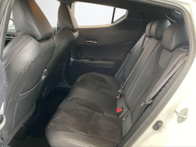 Toyota C-HR 2.0 VVTi HSD Move
