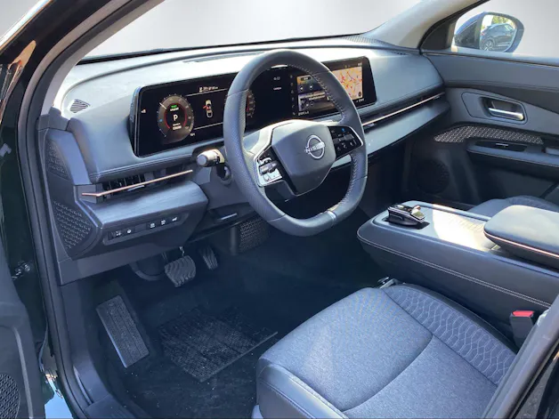Nissan Ariya Advance