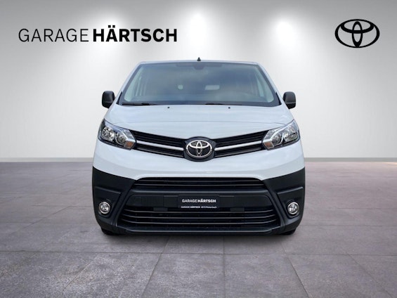 Vehicle image 9 Vehicle image 9