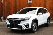 First vehicle image