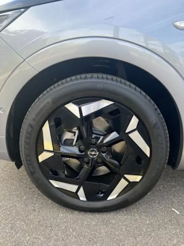 Opel Grandland Hybrid4 GSe