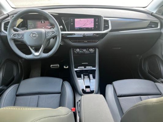 Vehicle image 5 Vehicle image 5