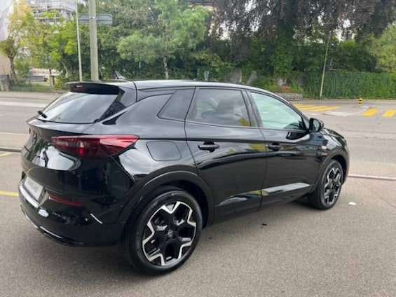 Vehicle image 3 Vehicle image 3