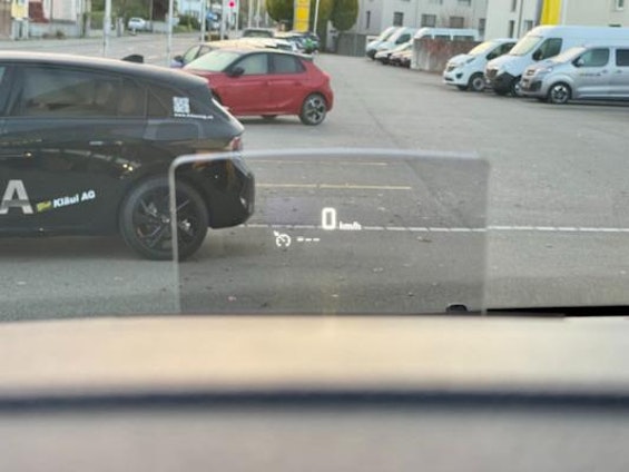 Vehicle image 13 Vehicle image 13