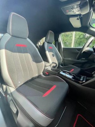 Vehicle image 11 Vehicle image 11