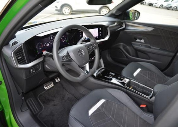 Vehicle image 7 Vehicle image 7