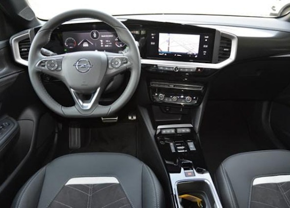 Vehicle image 8 Vehicle image 8