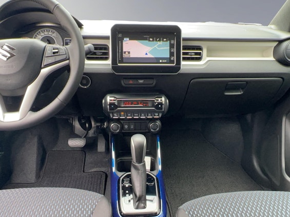 Vehicle image 12