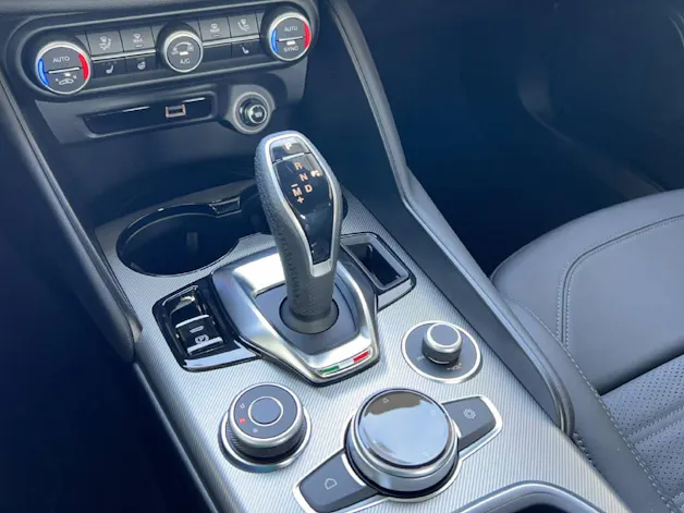 Alfa Romeo Giulia 2.0 Q4 Sprint Edition
