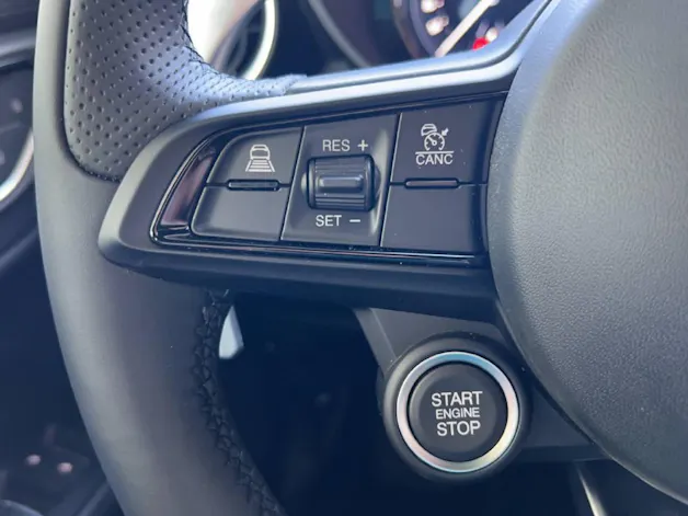Alfa Romeo Giulia 2.0 Q4 Sprint Edition
