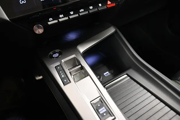 Peugeot 308 1.6 PHEV 180 GT