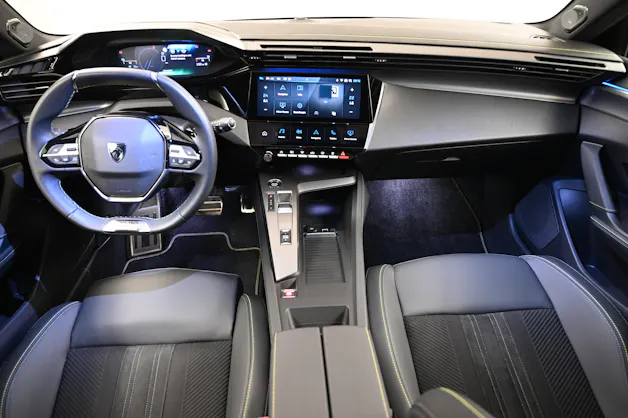 Peugeot 308 1.6 PHEV 180 GT