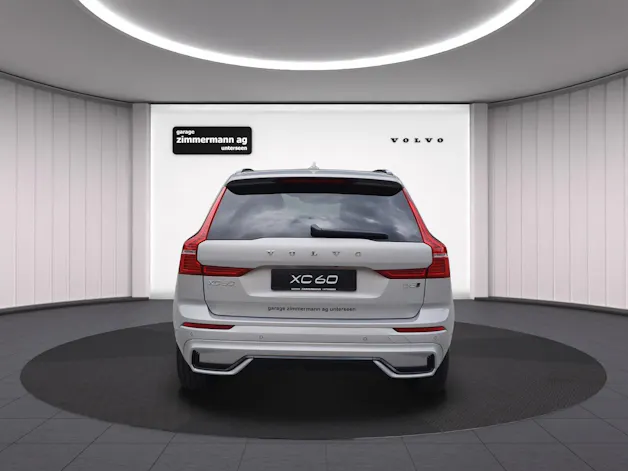 Volvo XC60 2.0 B5 MH Plus Dark AWD