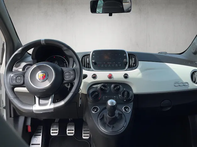 Fiat 595 Abarth 1.4 T-Jet 145