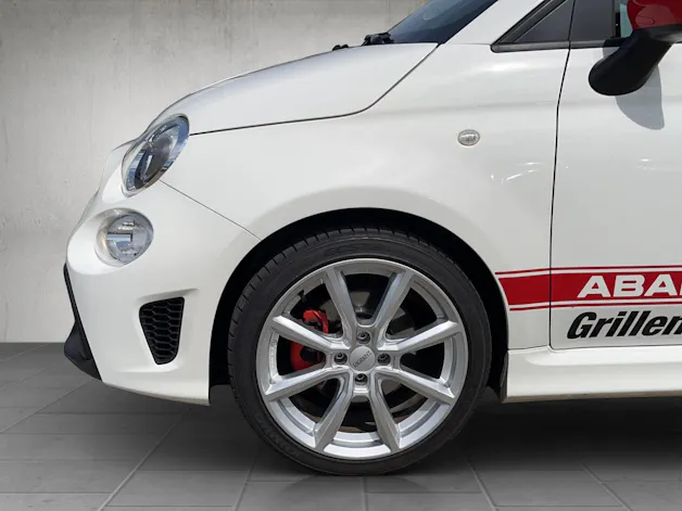 Fiat 595 Abarth 1.4 T-Jet 145