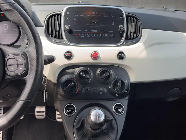 Fiat 595 Abarth 1.4 T-Jet 145