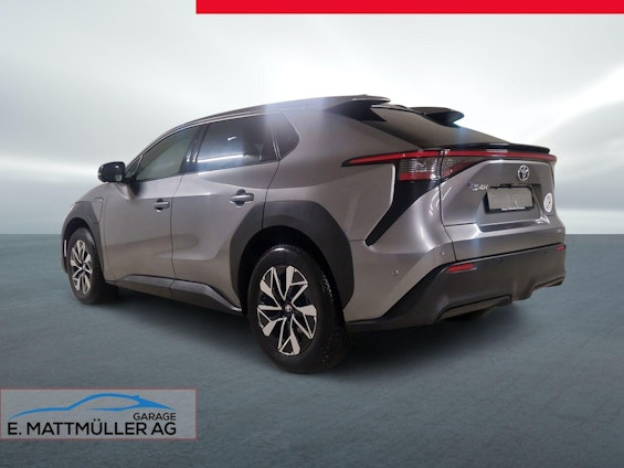 Vehicle image 2 Vehicle image 2