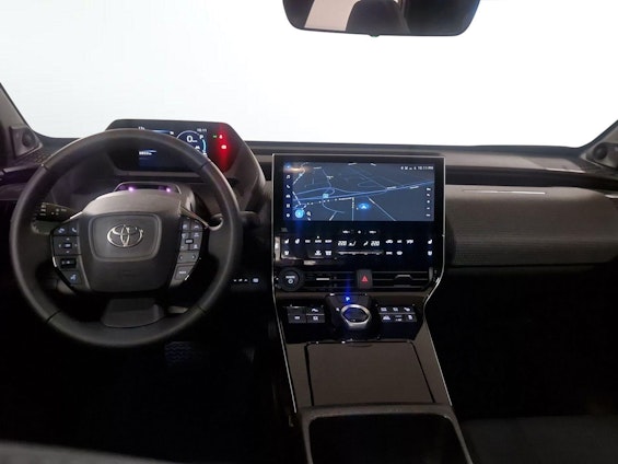 Vehicle image 6 Vehicle image 6