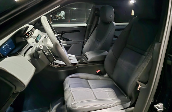 Vehicle image 5 Vehicle image 5