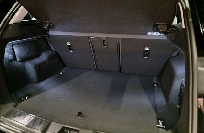 Vehicle image 3 Vehicle image 3