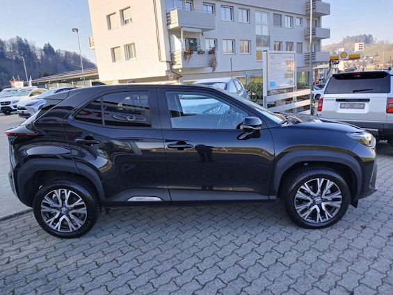 Vehicle image 3 Vehicle image 3