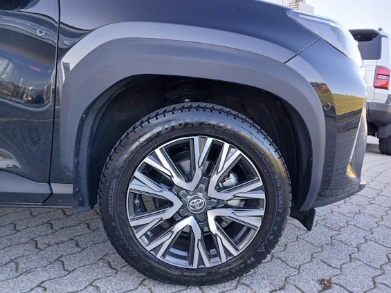 Vehicle image 15 Vehicle image 15