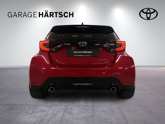 Vehicle image 4 Vehicle image 4