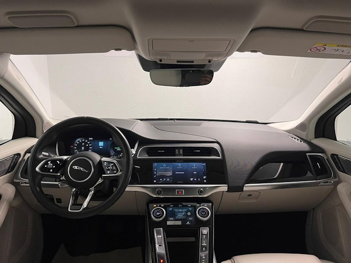 Vehicle image JAGUAR I-PACE