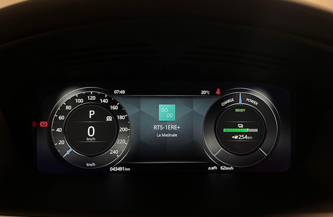 Vehicle image 4 Vehicle image 4