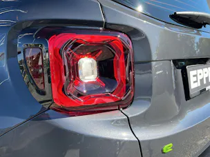 Jeep Renegade Summit 1.5 MHEV Sky Plus