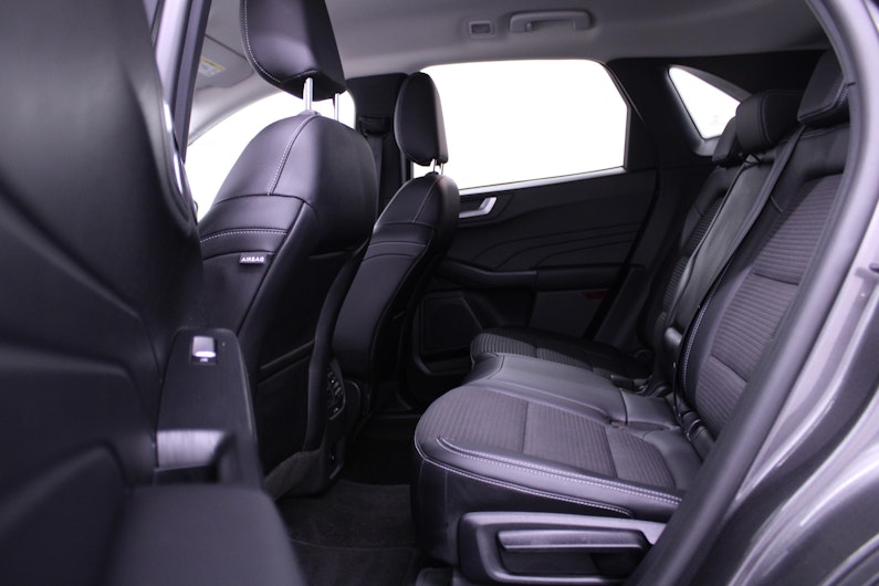 Vehicle image FORD KUGA