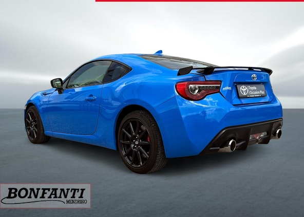 Vehicle image 6 Vehicle image 6