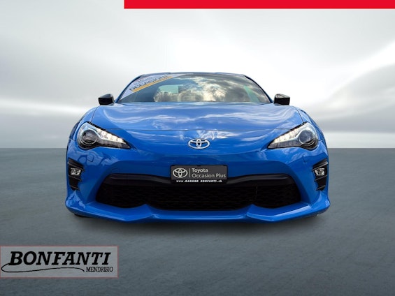 Vehicle image 12 Vehicle image 12