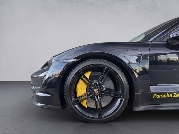 Porsche Taycan Turbo S