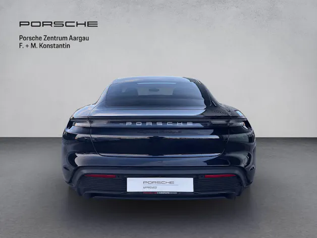 Porsche Taycan Turbo S