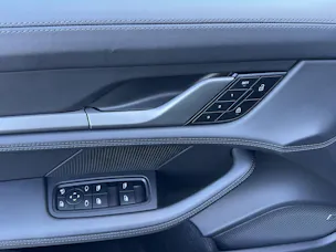 Porsche Taycan Turbo Sport Turismo