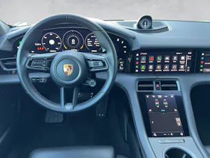 Porsche Taycan Turbo Sport Turismo