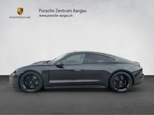 Porsche Taycan Turbo S