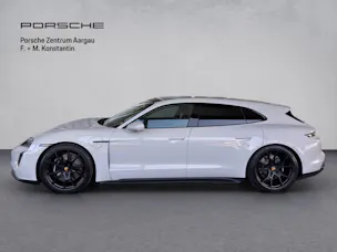 Porsche Taycan GTS Sport Turismo