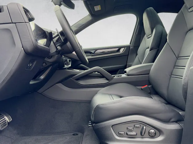 Porsche Cayenne Turbo E-Hybrid Coupé