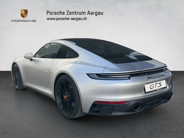Porsche 911 Carrera 4 GTS
