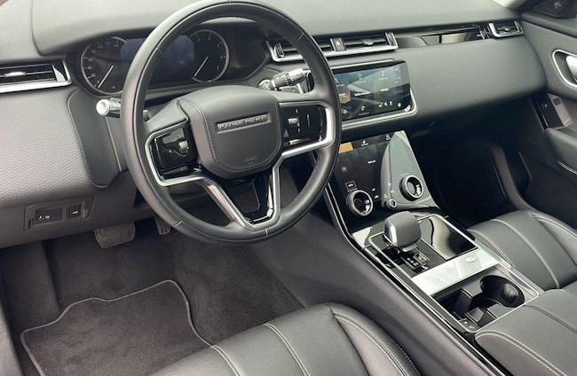 Vehicle image 4 Vehicle image 4