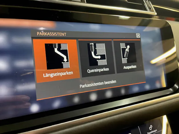 Land Rover Range Rover Velar 2.0 T P300 SE