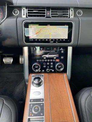 Land Rover Range Rover 4.4 SDV8 Vogue