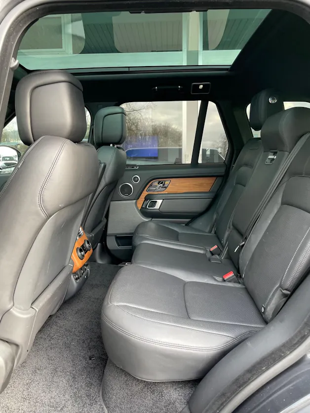 Land Rover Range Rover 4.4 SDV8 Vogue