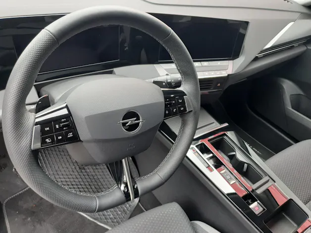 Opel Astra 1.5 D Swiss Plus