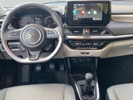 Vehicle image 8 Vehicle image 8