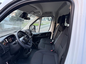 Vehicle image CITROEN Jumper Kaw. 35 L2H2 2.2 BlueHDi 140 S/S