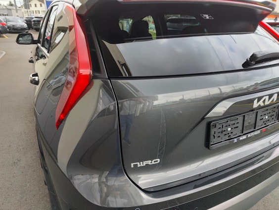 Vehicle image 5 Vehicle image 5