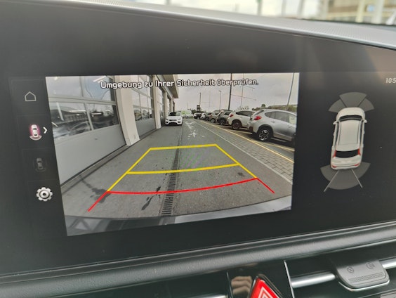 Vehicle image 17 Vehicle image 17